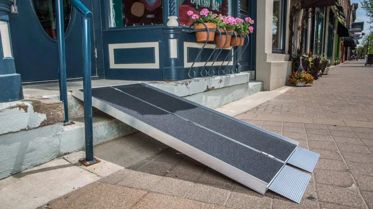 EZ-Access Advantage Series Suitcase Ramps